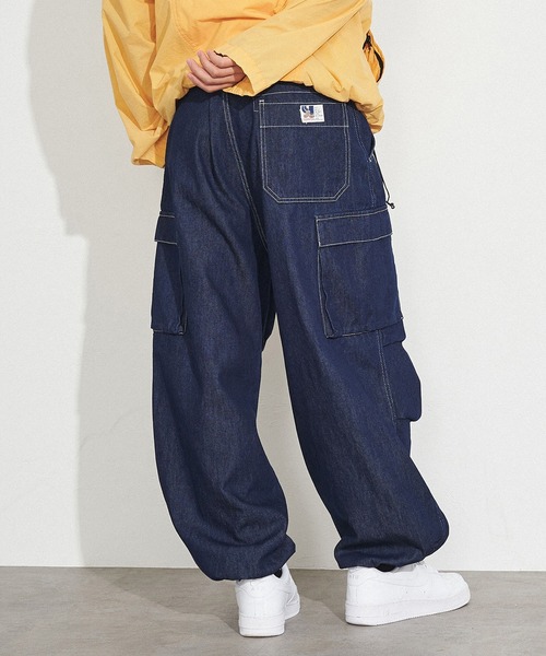 EDWIN(エドウィン)の「EDWIN エドウィン STEPMARK ワイドストレート デニム カーゴパンツ ユニセックス(デニムパンツ・メンズ・マスタード/パープル/オレンジ/オフホワイト/ターコイズブルー/ブラック/オリーブ/インディゴブルー/ダークインディゴブルー/ブルー系その他/ベージュ/ダークグレー・L/S/XL/M)」の22枚目の写真