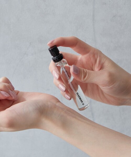 BIRTHDAY BAR(バースデイバー)の「【MARMAR;D マルマルディ】オードトワレ 15ml(香水・レディース・ブラック/ブラック系その他2/ブラック系その他・0)」の2枚目の写真