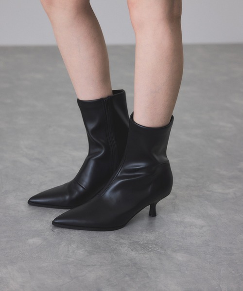 ADAM ET ROPE'(アダムエロペ)の「ポインテッドトゥストレッチブーツ(ブーツ・レディース・ダークブラウン/ブラック・24/23.5/24.5/23)」の14枚目の写真