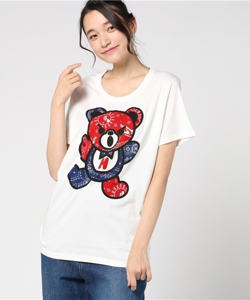 HYSTERIC GLAMOUR(ヒステリックグラマー)の「BANDANA BEAR プリント ビッグTシャツ(Tシャツ/カットソー・レディース・ホワイト/ブラック・FREE)」の2枚目の写真