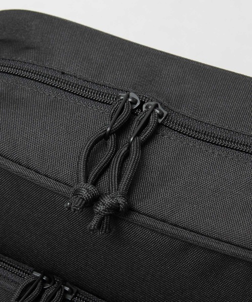 YAKPAK(ヤックパック)の「YAKPAK / ヤックパック / 撥水 600Dポリエステル / 縦型 ボックス ショルダーバッグ / white labela / ホワイトレーベル / BOX SHOULDER(ショルダーバッグ・メンズ・ブラック・FREE)」の18枚目の写真