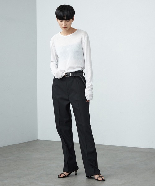 Wrangler(ラングラー)の「WRANGLER/ラングラー ランチャー 消えないセンタープレスカラースラックス フレアドレスパンツ ON/OFF対応 速乾梅雨にも◎(スラックス・レディース・ベージュ/ブラウン/グレー/オフホワイト/ピンク/グリーン/ブラック/ネイビー/ブルーグリーン/ブラウン系その他/ボルドー/ベージュ系その他/イエロー/パープル/ブラック系その他/ホワイト系その他/グレー系その他/ブルー系その他/ブラウン系その他2・SMALL/MEDIUM/X-SMALL)」の5枚目の写真