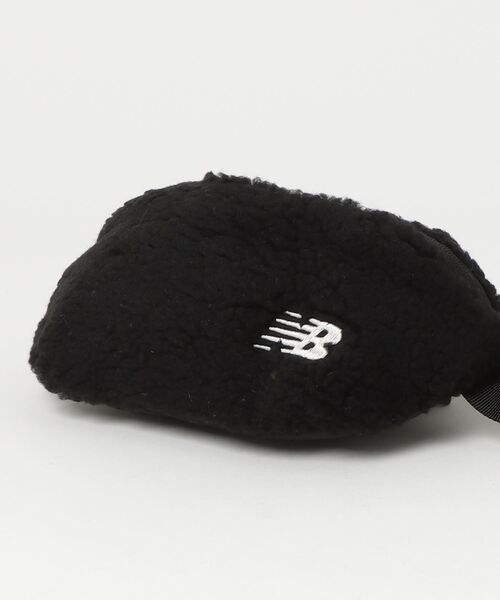 NEW BALANCE(ニューバランス)の「ボア ウエストバッグ(ボディバッグ/ウエストポーチ・メンズ・カーキ/ブラック・ONE SIZE)」の12枚目の写真