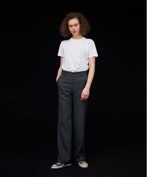THE SHINZONE(ザ シンゾーン)の「CENTER PRESS PANTS(スラックス・レディース・グレー/ブラック/ホワイト/カーキ・38/36/32/0/34/TALL)」の21枚目の写真