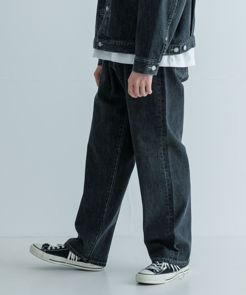 URBAN RESEARCH(アーバンリサーチ)の「new basic 13.5oz WIDE TAPERED PANTS(デニムパンツ・メンズ・ブラック/インディゴブルー・SMALL/MEDIUM/LARGE)」の7枚目の写真