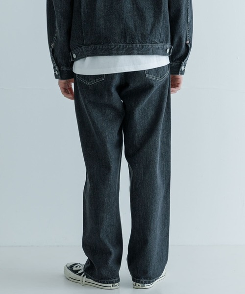 URBAN RESEARCH(アーバンリサーチ)の「new basic 13.5oz WIDE TAPERED PANTS(デニムパンツ・メンズ・ブラック/インディゴブルー・SMALL/MEDIUM/LARGE)」の18枚目の写真