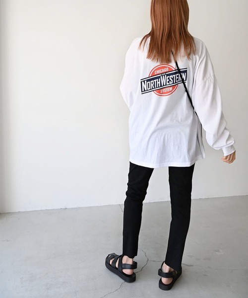 CANAL JEAN(キャナルジーン)の「El mar(エルマール) "NORTH WESTERN"ロングTシャツ(Tシャツ/カットソー・レディース・ホワイト/チャコールグレー/ライトベージュ・ONE SIZE)」の11枚目の写真