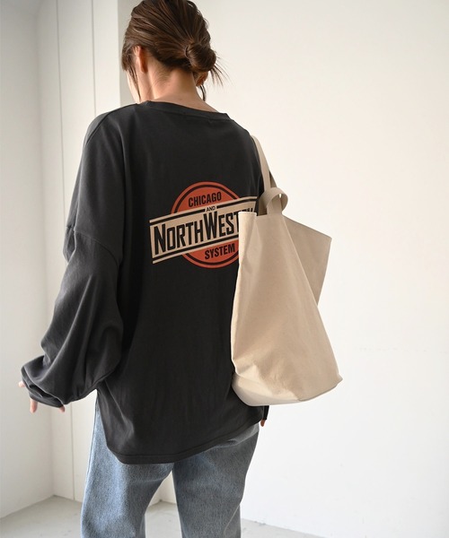 CANAL JEAN(キャナルジーン)の「El mar(エルマール) "NORTH WESTERN"ロングTシャツ(Tシャツ/カットソー・レディース・ホワイト/チャコールグレー/ライトベージュ・ONE SIZE)」の15枚目の写真
