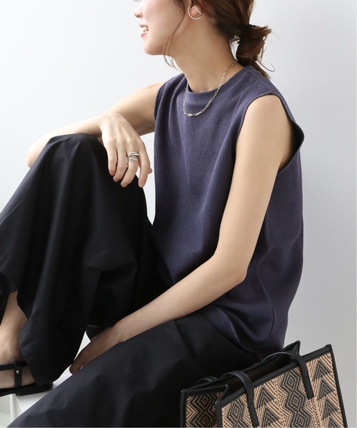JOURNAL STANDARD relume(ジャーナルスタンダード レリューム)の「《追加3》TCワッフルノースリーブ(Tシャツ/カットソー・レディース・ブルー/ブラック/ホワイト/ベージュ/ネイビー/グレー/ホワイト系その他・FREE)」の6枚目の写真