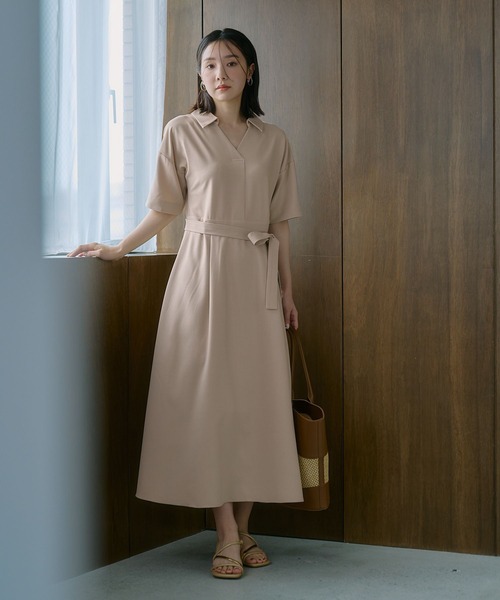 Andemiu(アンデミュウ)の「スキッパーシャツワンピース685204(ワンピース・レディース・ネイビー/ライトベージュ/ライトカーキ・FREE)」の14枚目の写真