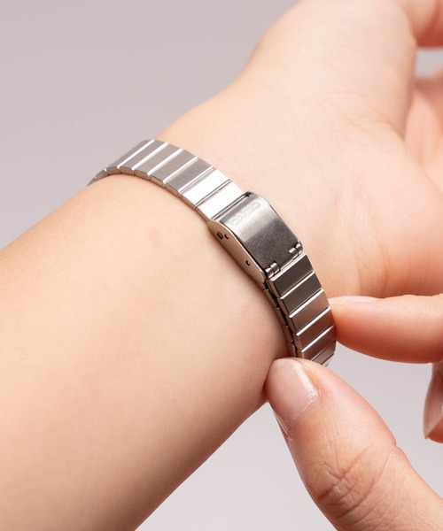 CASIO(カシオ)の「【 CASIO / カシオ 】スタンダード デジタル LA670WA-1A2JF HDG(デジタル腕時計・レディース・シルバー/シルバー系その他・FREE)」の10枚目の写真