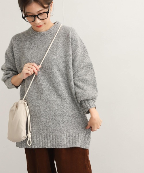 URBAN RESEARCH DOORS(アーバンリサーチドアーズ)の「ハミルトンウールクルーネックチュニック(ニット/セーター・レディース・グレー系その他/ピンク/ブルー・MEDIUM)」の2枚目の写真