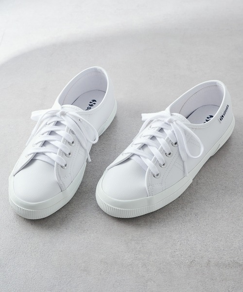 SUPERGA(スペルガ)の「【SUPERGA】3750 VEGAN TUMB MATERIAL LEATHER(スニーカー・レディース・ブラック/ホワイト・36/37/38/39)」の2枚目の写真