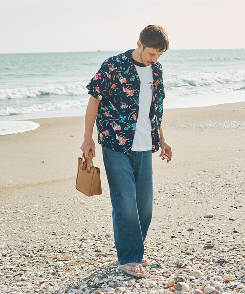 SUN SURF(サンサーフ)の「SUN SURF | 半袖ハワイアンシャツ “PANIOLA TOWN” MEN(シャツ/ブラウス・メンズ・ネイビー・XL/XXL/L)」の14枚目の写真