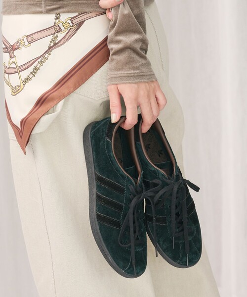 adidas Originals(アディダスオリジナルス)の「【別注】<adidas Originals>TOBACCO/スニーカー(スニーカー・レディース・ブラック・22.5cm/23cm/23.5cm/24cm/24.5cm/25cm)」の2枚目の写真