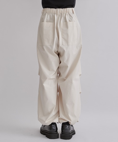 Lui's(ルイス)の「コンバーチブルパラシュートパンツ(その他パンツ・メンズ・ホワイト/チャコールグレー/ブラック/ライトグレー・S/M)」の11枚目の写真