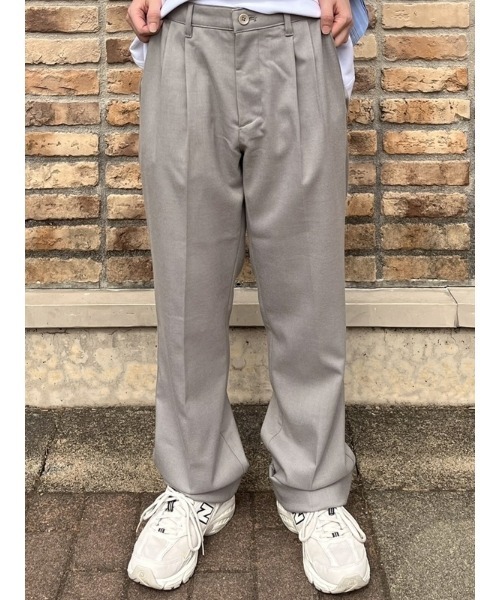 GAP(ギャップ)の「2タック リラックステーパードパンツ(その他パンツ・メンズ・アッシュ/ベージュ/グレー/ブラック・33W/28W/34W/36W/32W/30W/31W/29W)」の4枚目の写真