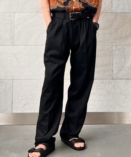 GAP(ギャップ)の「2タック リラックステーパードパンツ(その他パンツ・メンズ・アッシュ/ベージュ/グレー/ブラック・33W/28W/34W/36W/32W/30W/31W/29W)」の2枚目の写真