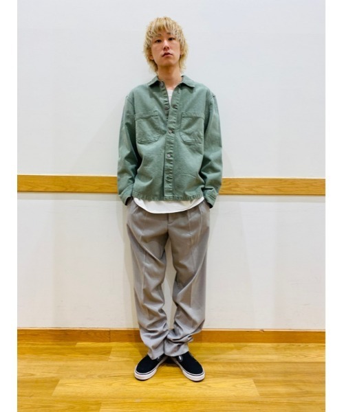 GAP(ギャップ)の「2タック リラックステーパードパンツ(その他パンツ・メンズ・アッシュ/ベージュ/グレー/ブラック・33W/28W/34W/36W/32W/30W/31W/29W)」の9枚目の写真