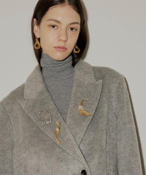 yae(ヤエ)の「3set vintage like brooch / ヴィンテージライクブローチセット(ブローチ/コサージュ・レディース・その他・FREE)」の2枚目の写真
