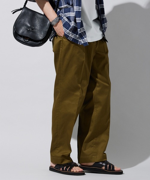 JOURNAL STANDARD(ジャーナルスタンダード)の「【ZOZO限定】COLOR 2TUCK CHINO / ツータックチノパンツ/ショート丈対応(チノパンツ・メンズ・ベージュ/ブラック/ダークネイビー/ナチュラル/チャコールグレー/ダークグレー/ワインレッド/カーキ・S/XS/XL/L/M/XS-Short/S-Short/M-Short/L-Short/XL-Short)」の1枚目の写真