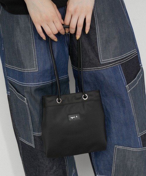 agnes b.(アニエスベー)の「【agnes b. pour ADAM ET ROPE'】PRESSION BAG(ハンドバッグ・レディース・ブラック/レッド/ベージュ・FREE)」の9枚目の写真