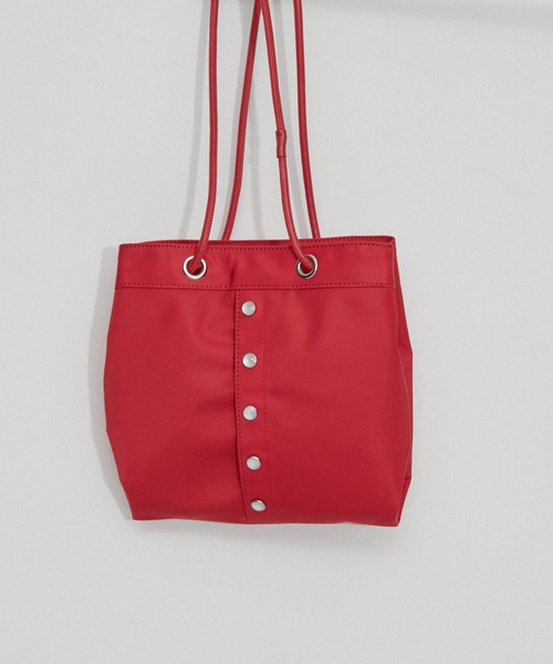 agnes b.(アニエスベー)の「【agnes b. pour ADAM ET ROPE'】PRESSION BAG(ハンドバッグ・レディース・ブラック/レッド/ベージュ・FREE)」の10枚目の写真