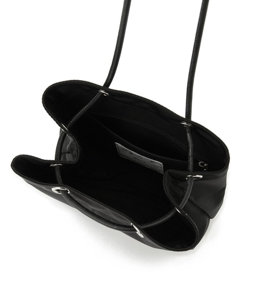 agnes b.(アニエスベー)の「【agnes b. pour ADAM ET ROPE'】PRESSION BAG(ハンドバッグ・レディース・ブラック/レッド/ベージュ・FREE)」の21枚目の写真