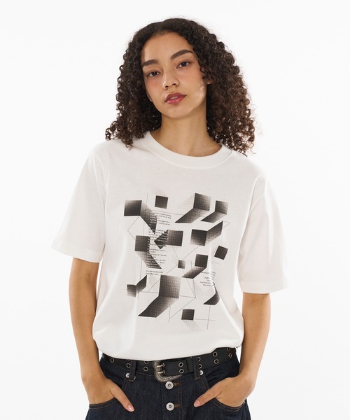 WISH FOR EVER(ウィッシュフォーエバー)の「DRAW CODE GEOMETRIC DESIGN T / ドローコードジオメトリックデザインTシャツ(Tシャツ/カットソー・メンズ・ネイビー/ブラック/オフホワイト・LARGE/SMALL/MEDIUM)」の9枚目の写真