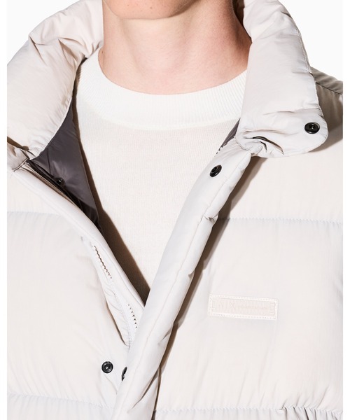 ARMANI EXCHANGE(アルマーニエクスチェンジ)の「【A|X アルマーニ エクスチェンジ】CL ダウンベスト(ダウンジャケット/コート・メンズ・スモークグレー・LARGE/MEDIUM/SMALL/X-LARGE/X-SMALL)」の4枚目の写真
