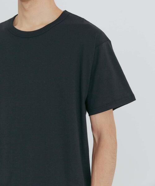 URBAN RESEARCH(アーバンリサーチ)の「『UR TECH』クルーネックTシャツ(Tシャツ/カットソー・メンズ・チャコールグレー/ブラック/ホワイト・MEDIUM/LARGE)」の8枚目の写真