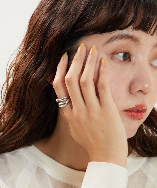 限定展開　ニュアンス ２ライン リングの4枚目の写真