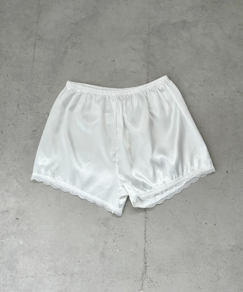 CLEA(クレア)の「レース付き ペチコート ショートパンツ(インナーウェア/肌着・レディース・ホワイト/ブラック/ベージュ/グレー・FREE)」の16枚目の写真