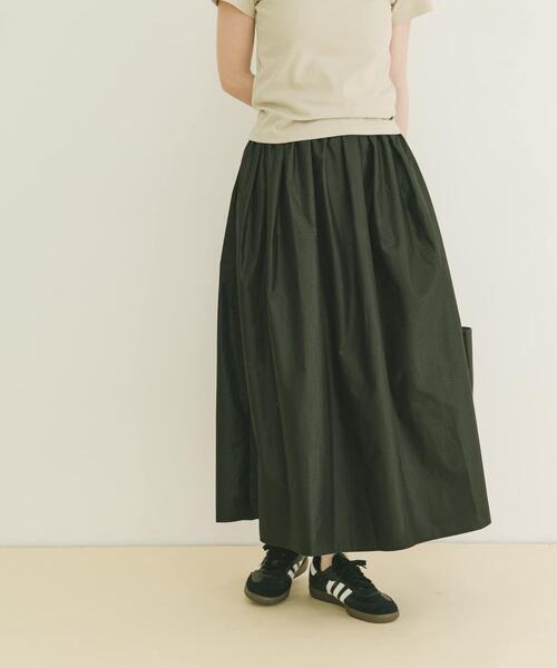 ITEMS URBANRESEARCH(アイテムズ アーバンリサーチ)の「ボリュームタックスカート(スカート・レディース・ブラック/キャメル/カーキ・FREE)」の18枚目の写真