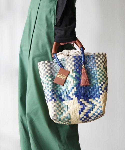 WOVEN(ウーヴン)の「WOVEN (ウーヴン) /ミニトート メキシコ製 ミニバッグ メルカドバッグ かごバッグ レザーハンドル(かごバッグ・レディース・ブラック系その他/イエロー系その他/ブラック×ベージュ/ブルー系その他/シルバー/ゴールド/ネイビー/ブラック/ブラック系・FREE)」の6枚目の写真