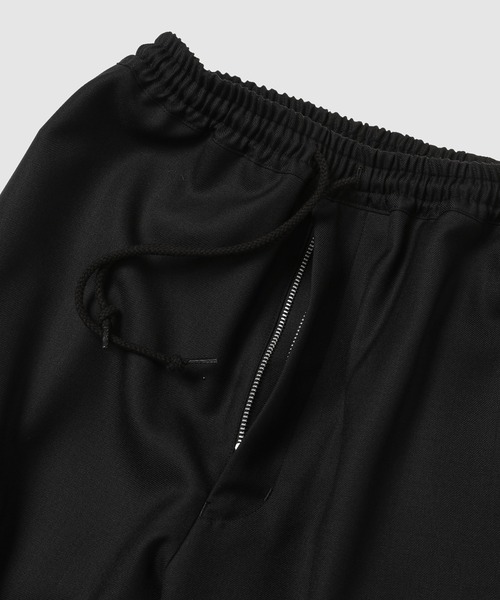 COMME des GARCONS HOMME(コム デ ギャルソン・オム)の「WOOL GABARDINE EASY PANTS(その他パンツ・メンズ・ブラック/チャコールグレー/ネイビー・L/M/S/XS)」の4枚目の写真