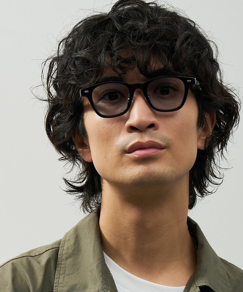 STUDIO SEVEN(スタジオ セブン)の「【WEB限定】Zoff|STUDIO SEVEN|ウェリントン型 サングラス|太縁フレーム(サングラス・レディース・ブラック/ブラウン・FREE)」の8枚目の写真