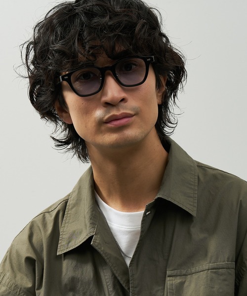 STUDIO SEVEN(スタジオ セブン)の「【WEB限定】Zoff|STUDIO SEVEN|ウェリントン型 サングラス|太縁フレーム(サングラス・レディース・ブラック/ブラウン・FREE)」の10枚目の写真