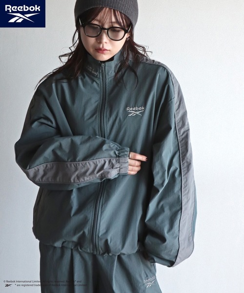 COURO(コウロ)の「【Reebok/リーボック】 別注スモールベクター刺繍裾ドロストナイロンジャケット(ナイロンジャケット・レディース・ネイビー/チャコール/アイボリー/ブラック/ライトグレー/カーキ/グリーン系/ダークブラウン/グレイッシュブルー/ライトグリーン・M/L/XL)」の8枚目の写真