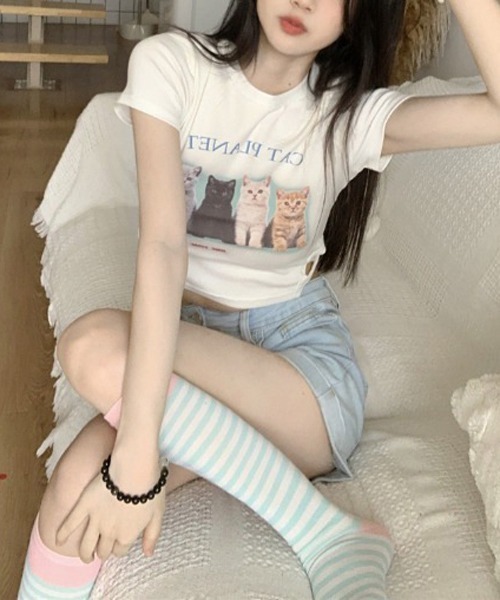 HALEY PESCA/ショート丈 ネコプリント デザインTシャツの2枚目の写真