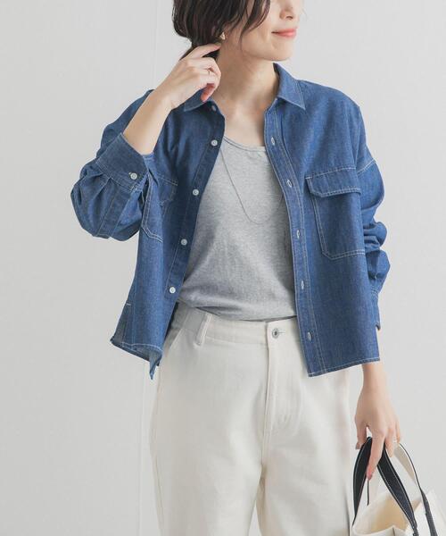 URBAN RESEARCH DOORS(アーバンリサーチドアーズ)の「デニムショート丈シャツ(シャツ/ブラウス・レディース・ベージュ/ピンク/インディゴブルー・FREE)」の3枚目の写真