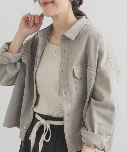URBAN RESEARCH DOORS(アーバンリサーチドアーズ)の「デニムショート丈シャツ(シャツ/ブラウス・レディース・ベージュ/ピンク/インディゴブルー・FREE)」の6枚目の写真