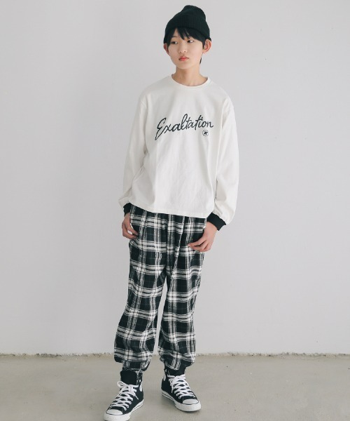 jeans-b(ジーンズベー)の「Jeans-b/ジーンズベー スラッシュロングTシャツ(Tシャツ/カットソー・キッズ・オフホワイト/サンドベージュ/ブラック・160cm/140cm/150cm/130cm)」の19枚目の写真