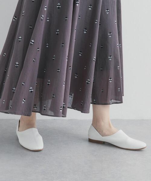 URBAN RESEARCH DOORS(アーバンリサーチドアーズ)の「ライトウェイトソフトバブーシュ(その他シューズ・レディース・ブラック/オフホワイト・38/36/37)」の4枚目の写真