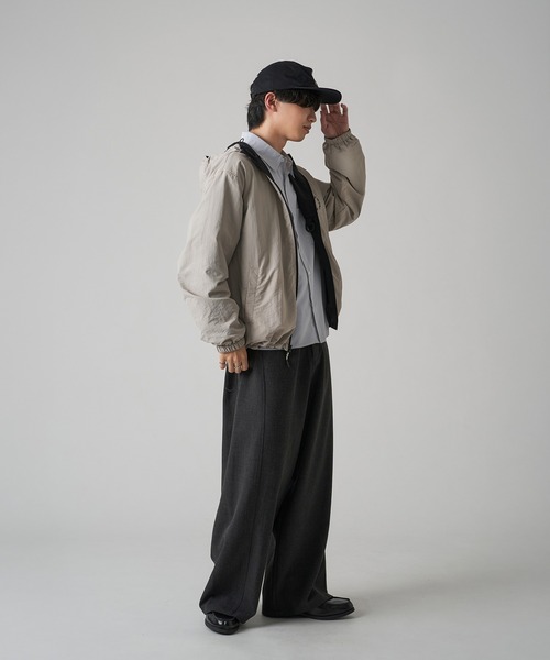 kutir(クティール)の「NYLON REVERSIBLE MOUNTAIN PARKER/ナイロンリバーシブルマウンテンパーカー(マウンテンパーカー・メンズ・ネイビー/ライトグレー/ブラック・LARGE/MEDIUM/SMALL)」の13枚目の写真