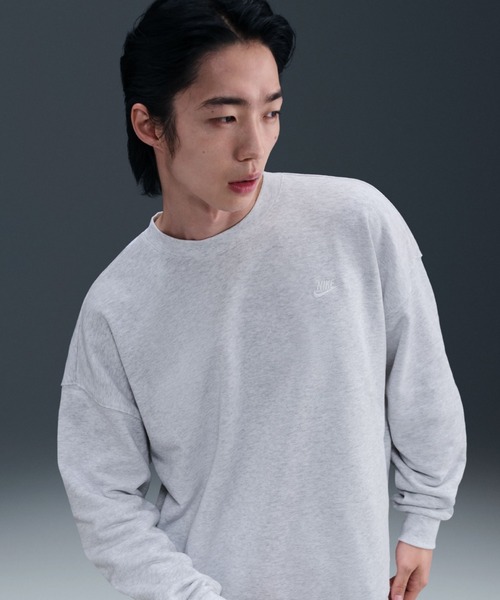 NIKE(ナイキ)の「ナイキ クラブ フリース メンズ オーバーサイズド フレンチテリー クルー / Nike Club Fleece Men's Oversized French Terry Crew HJ1820-051 Birch Heather(スウェット・メンズ・ミックスグレー・XL/L/M/2XL/S)」の1枚目の写真