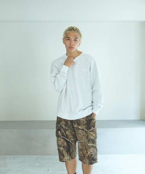 NIKE(ナイキ)の「ナイキ クラブ フリース メンズ オーバーサイズド フレンチテリー クルー / Nike Club Fleece Men's Oversized French Terry Crew HJ1820-051 Birch Heather(スウェット・メンズ・ミックスグレー・XL/L/M/2XL/S)」の5枚目の写真