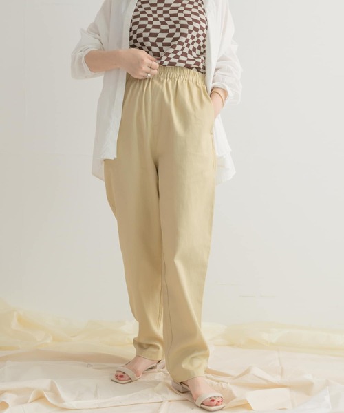 ITEMS URBANRESEARCH(アイテムズ アーバンリサーチ)の「シェフパンツ(その他パンツ・レディース・ライトベージュ/ベージュ系その他/チャコールグレー/カーキ・FREE)」の1枚目の写真
