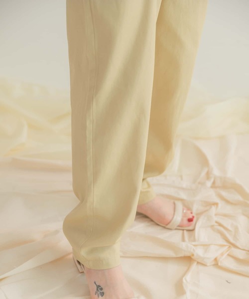 ITEMS URBANRESEARCH(アイテムズ アーバンリサーチ)の「シェフパンツ(その他パンツ・レディース・ライトベージュ/ベージュ系その他/チャコールグレー/カーキ・FREE)」の10枚目の写真