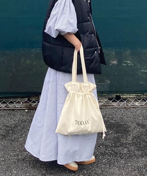 CORNERS(コーナーズ)の「【KR×u.e.made*×CORNERS】TODAY ロゴ巾着トートバッグ(トートバッグ・レディース・アイボリー/ブラック/イエロー/ピンク・FREE)」の2枚目の写真